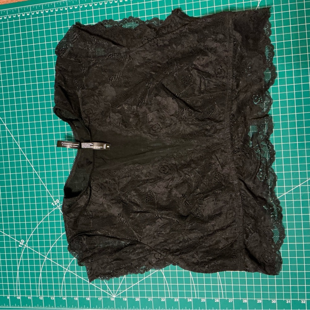 Torrid curve - Elegant Black Lace Pajamas top
